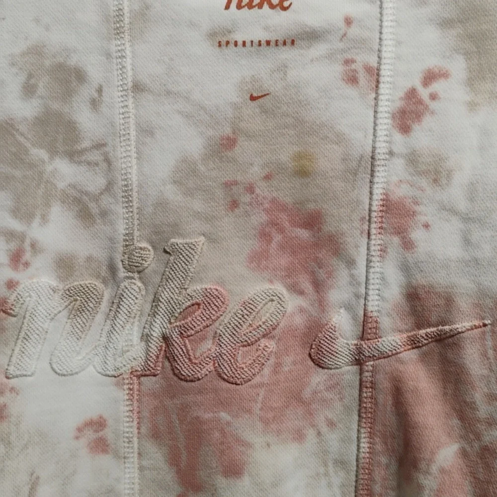 (BX35) SALE! Nike Tye Dye Sportswear Oversized Hoodie Sz.L Gently Worn